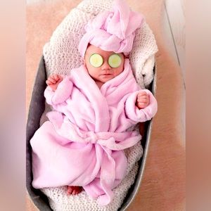 Baby Spa Picture Set with Faux Cucumber